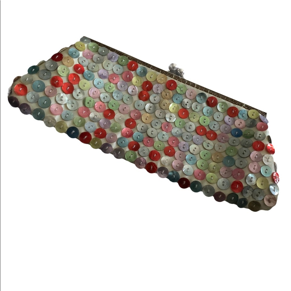 Vintage Button Clutch Snap Closure - Picture 1 of 2